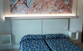 Hostal Hvalles