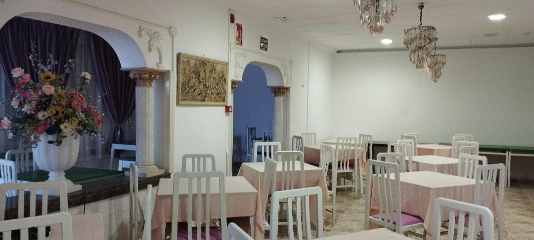 Hotel Hvalles Malgrat de Mar Exterior foto